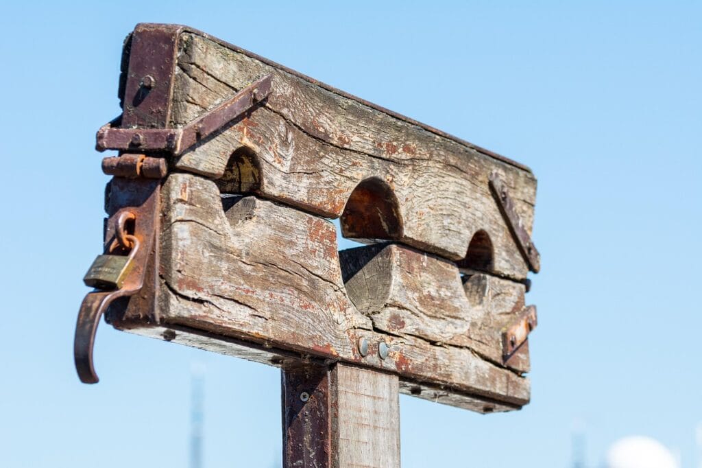 scaffold, executed, public, shame, error, emotion, debt, humiliation, unhappy, remorse, wrong, humiliated, ashamed, worthless, despair, pissed off, embarrassing, shame, shame, shame, shame, shame, debt, debt, worthless